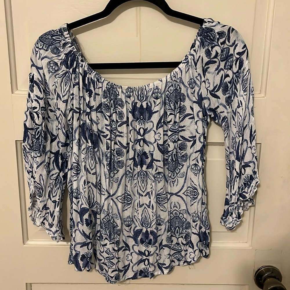 size m off the shoulder blue top